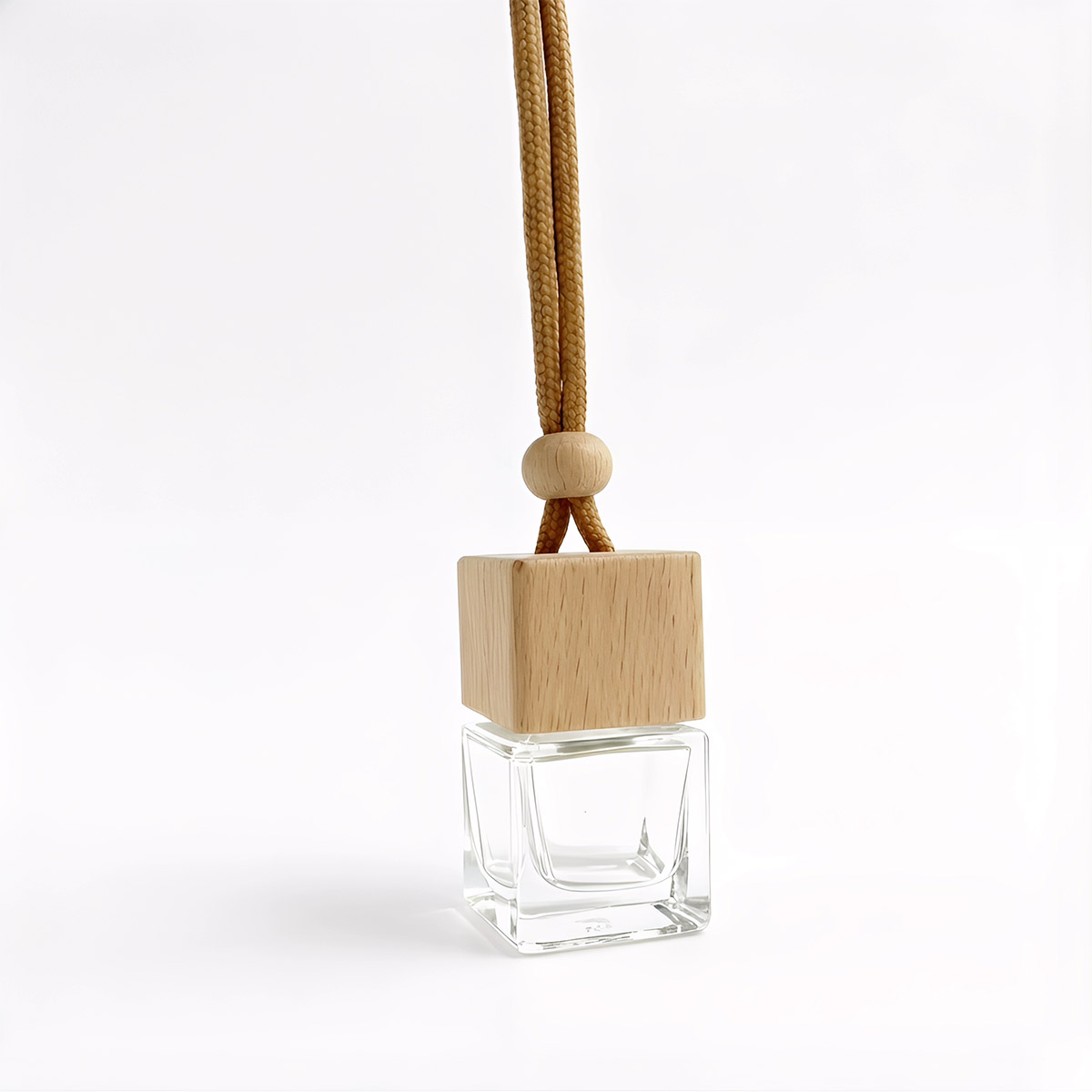 Square-car-perfume-bottle-details-1